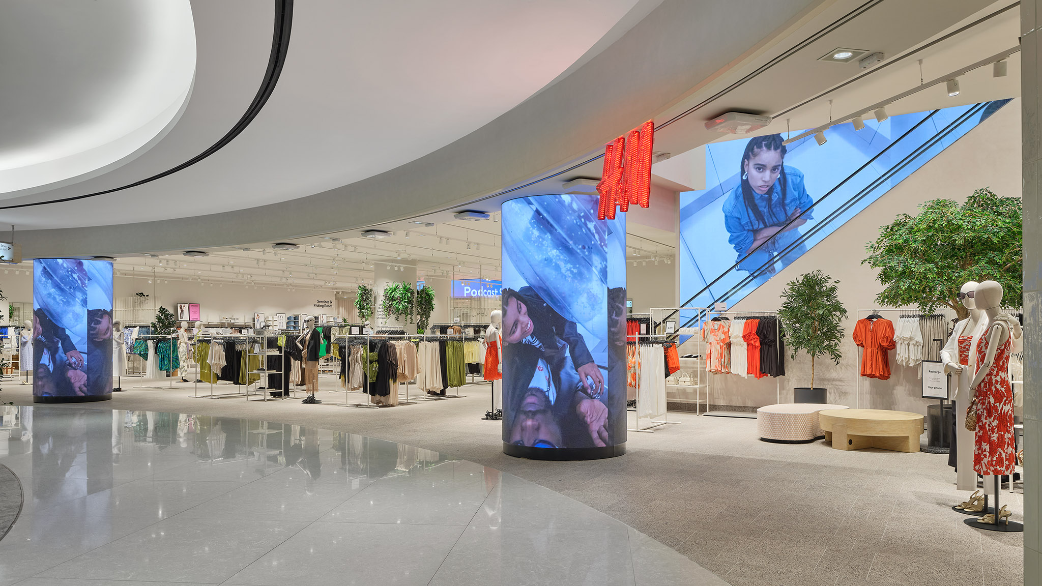 H&m paragon online