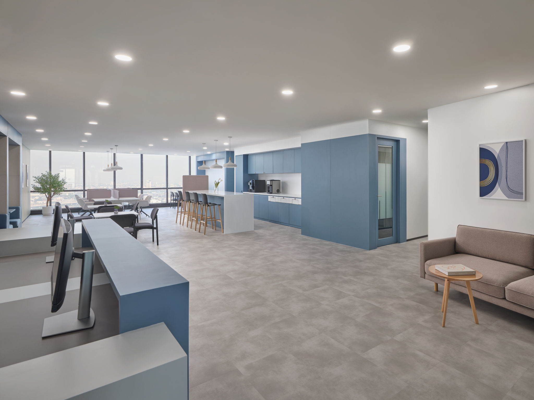 J Design and Decorative House - Regus at Shinawatra Tower 2_2