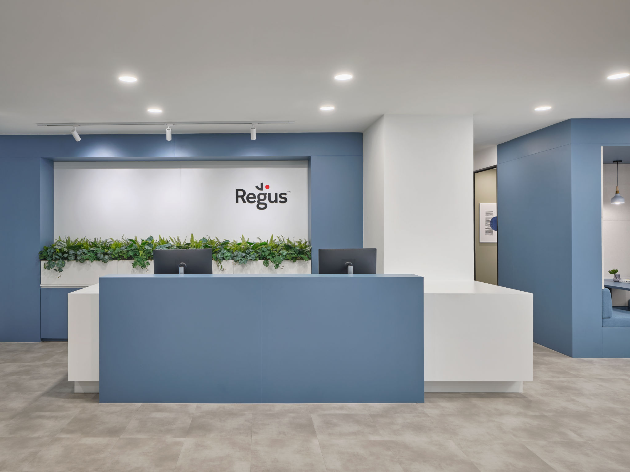 J Design and Decorative House - Regus at Shinawatra Tower 4_2
