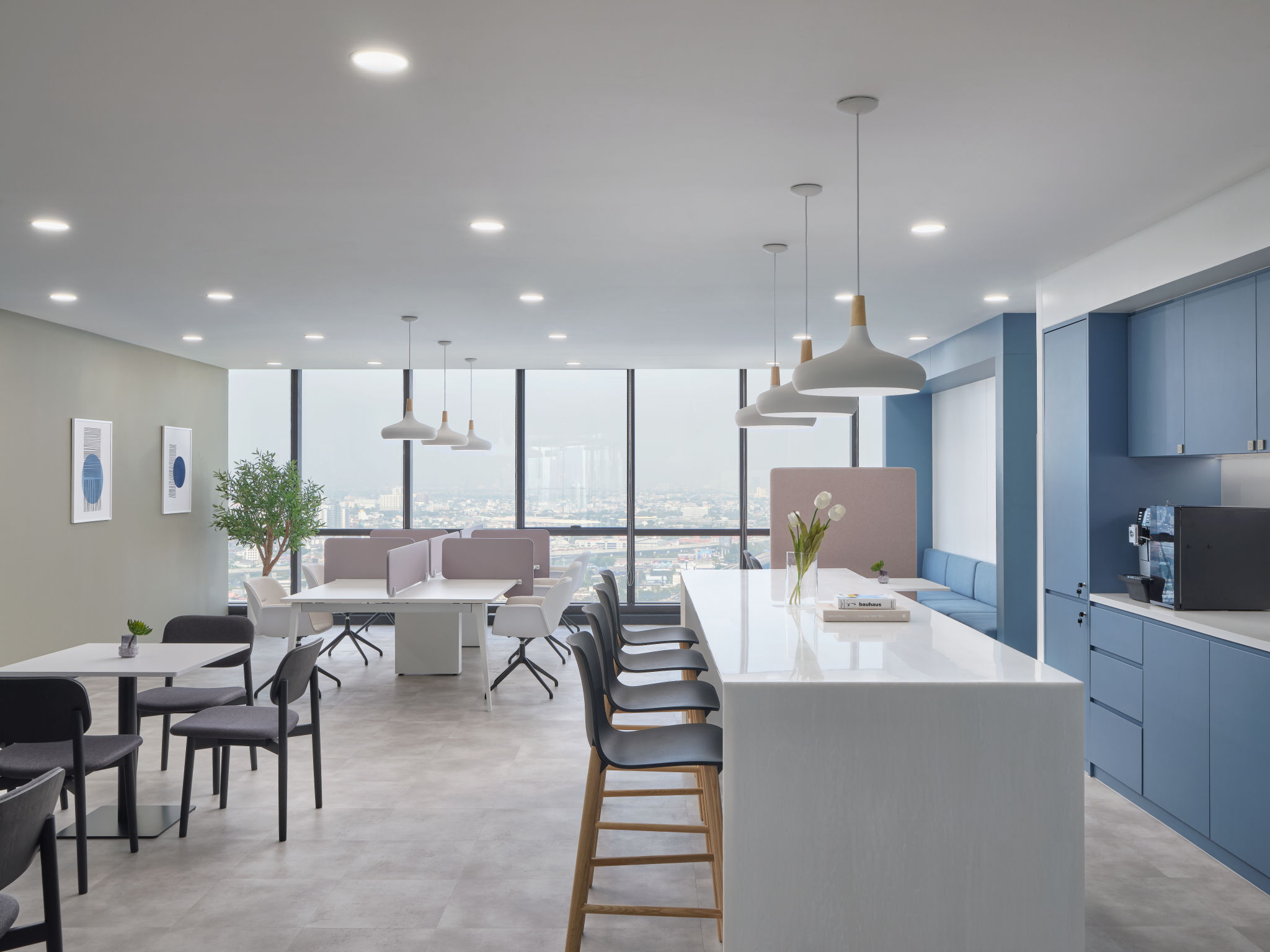 J Design and Decorative House - Regus at Shinawatra Tower 5_2