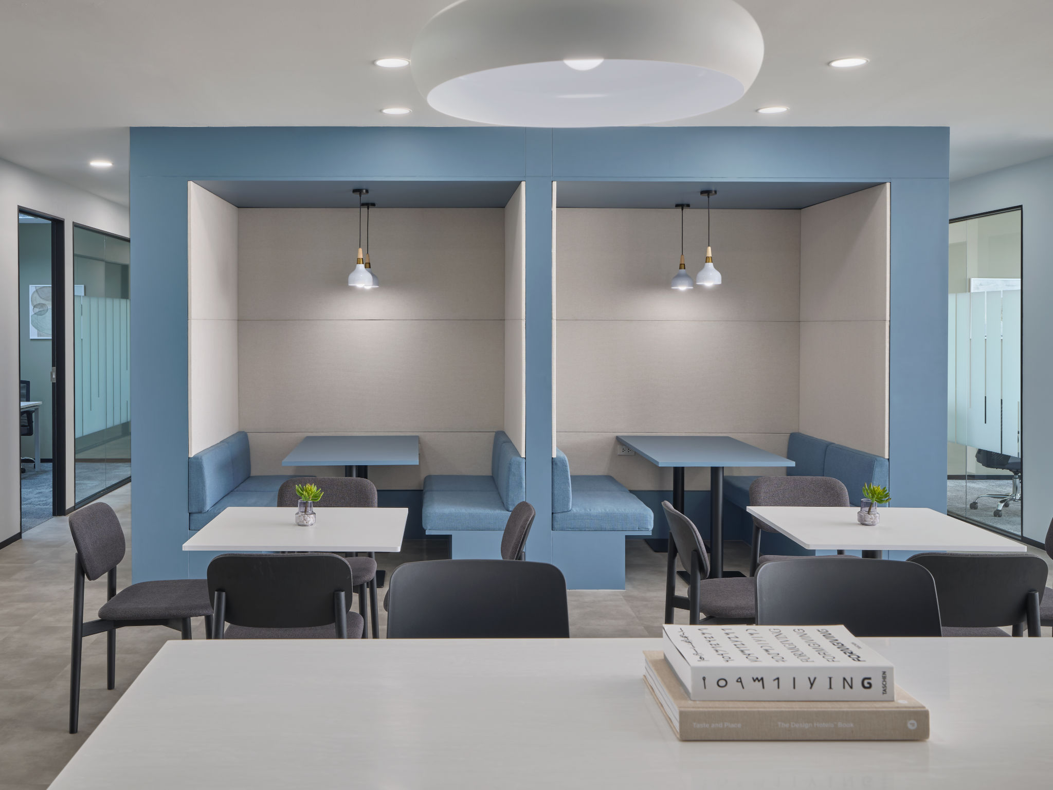 J Design and Decorative House - Regus at Shinawatra Tower 6_2