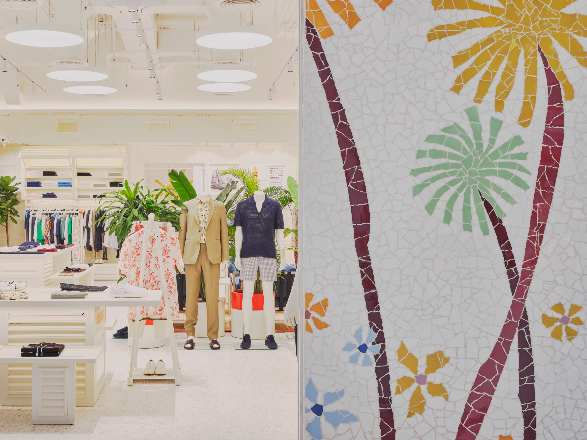 250313 Orlebar Brown store Central Phuket Floresta 4