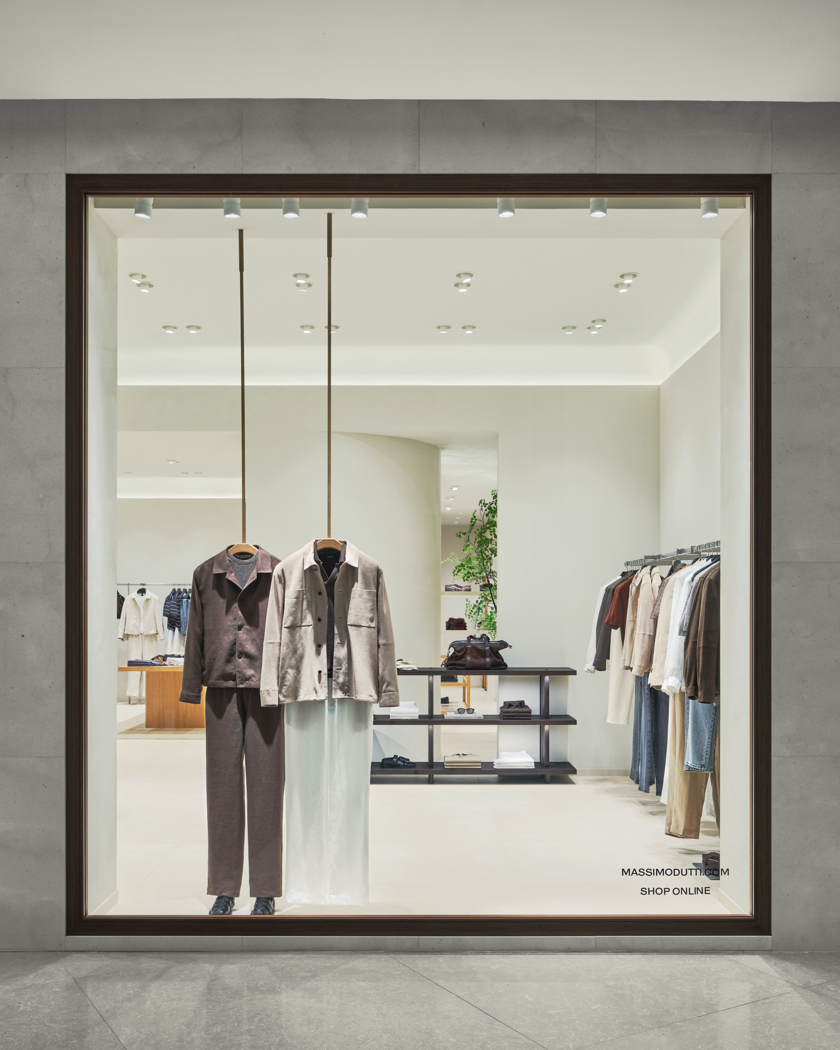 250504 Massimo Dutti store Siam Paragon 21