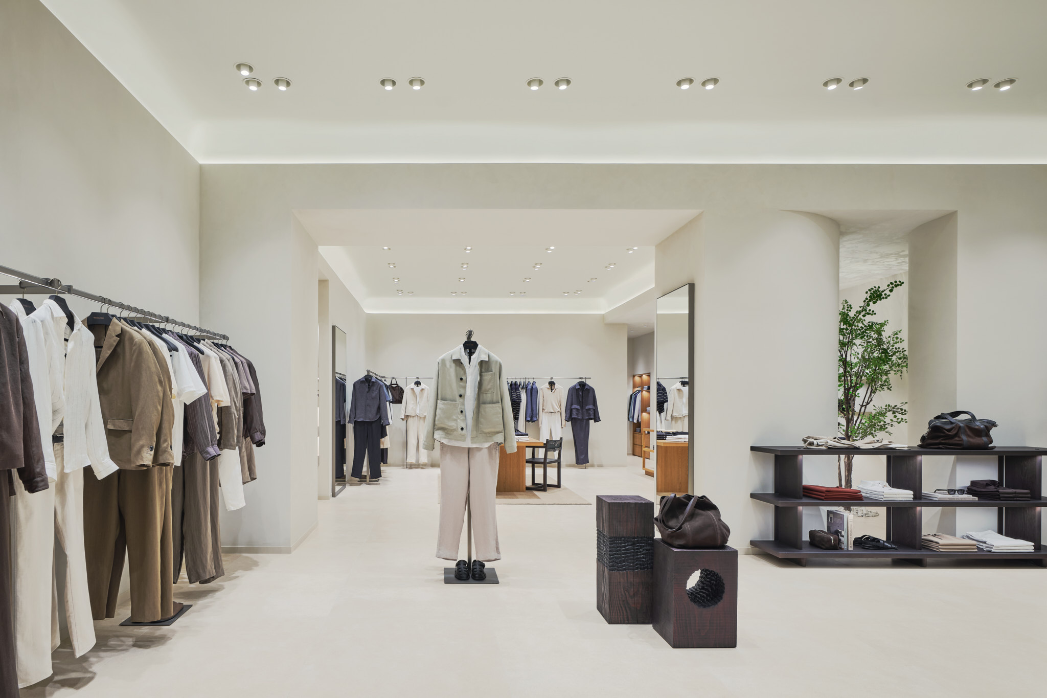 250504 Massimo Dutti store Siam Paragon 35