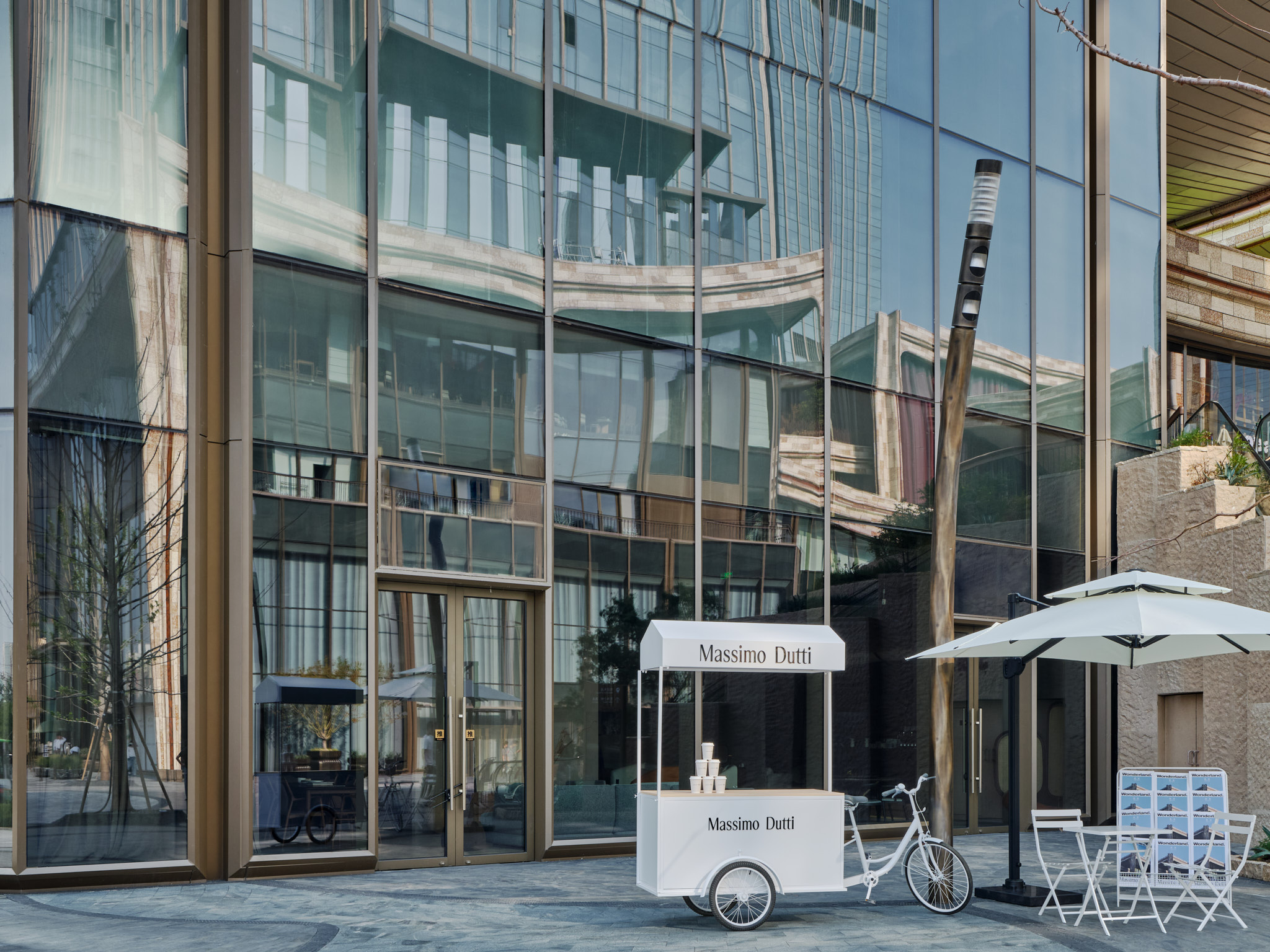250716 Massimo Dutti store Xi'an The Mixc36992