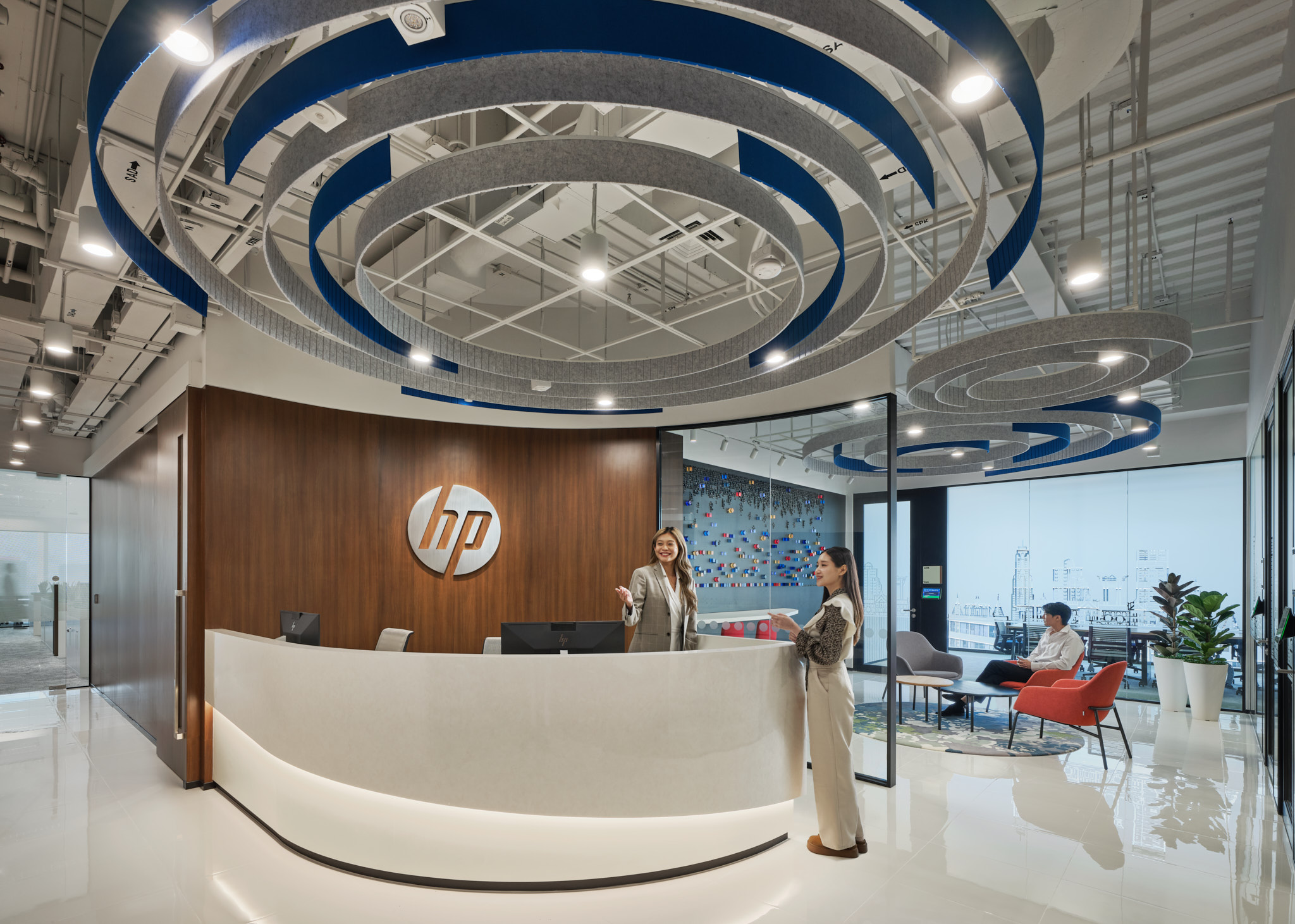 Space Matrix Design Consultants - HP Bangkok Workplace at Singha Complex 2B