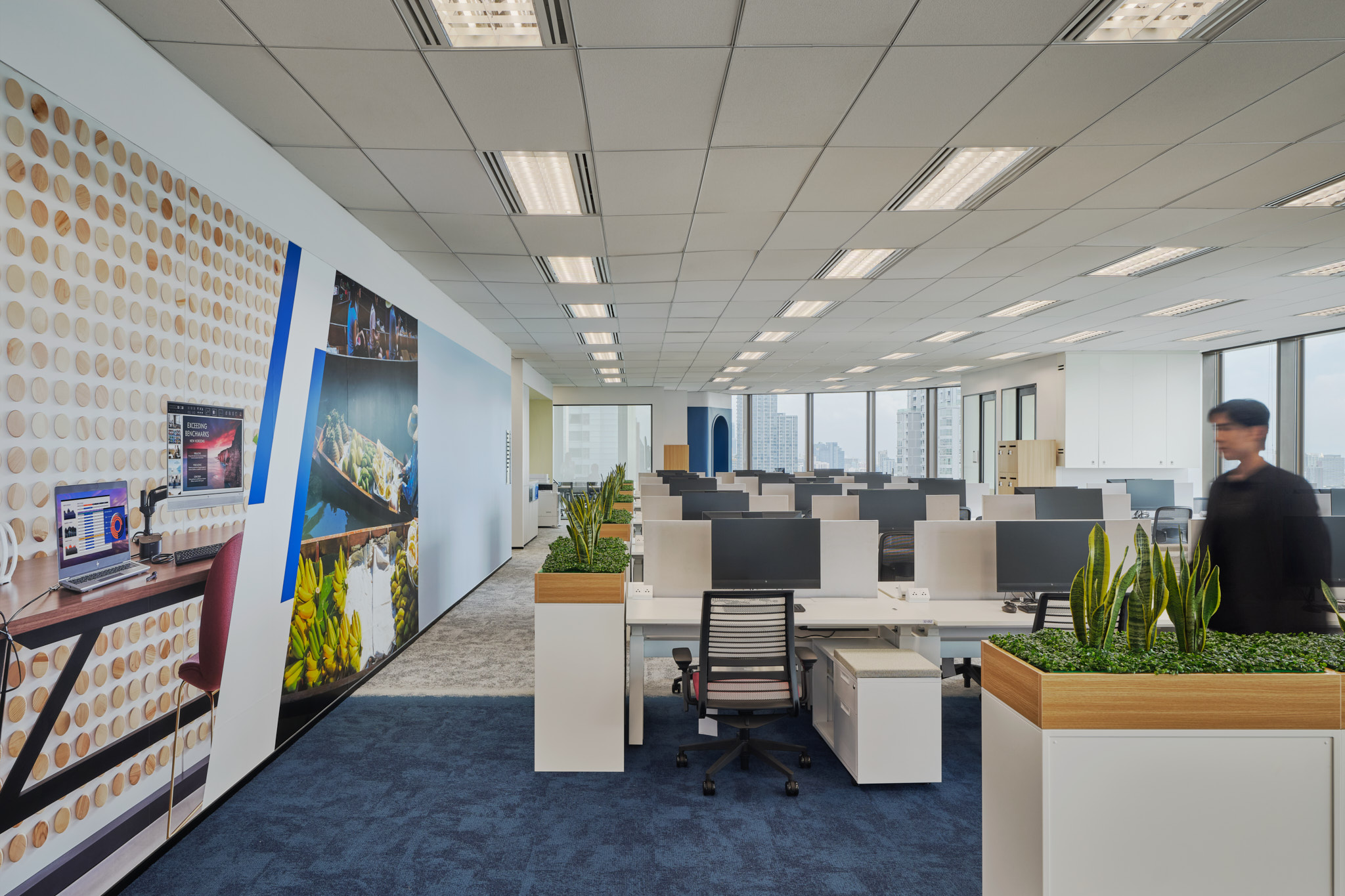 Space Matrix Design Consultants - HP Bangkok Workplace at Singha Complex 8B