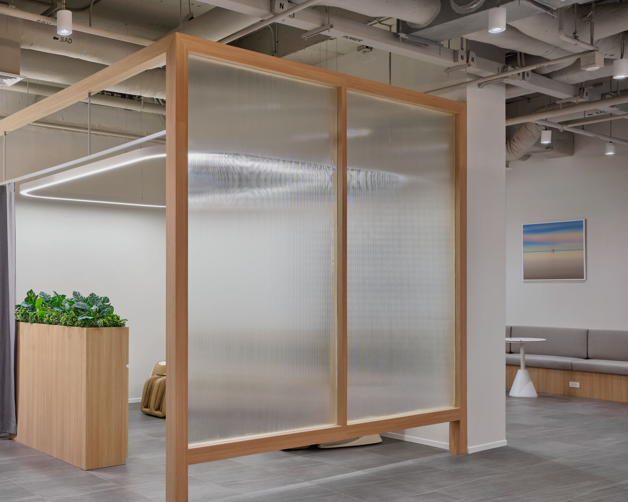 Space Matrix Design Consultants - LMWN Workplace One Bangkok 11