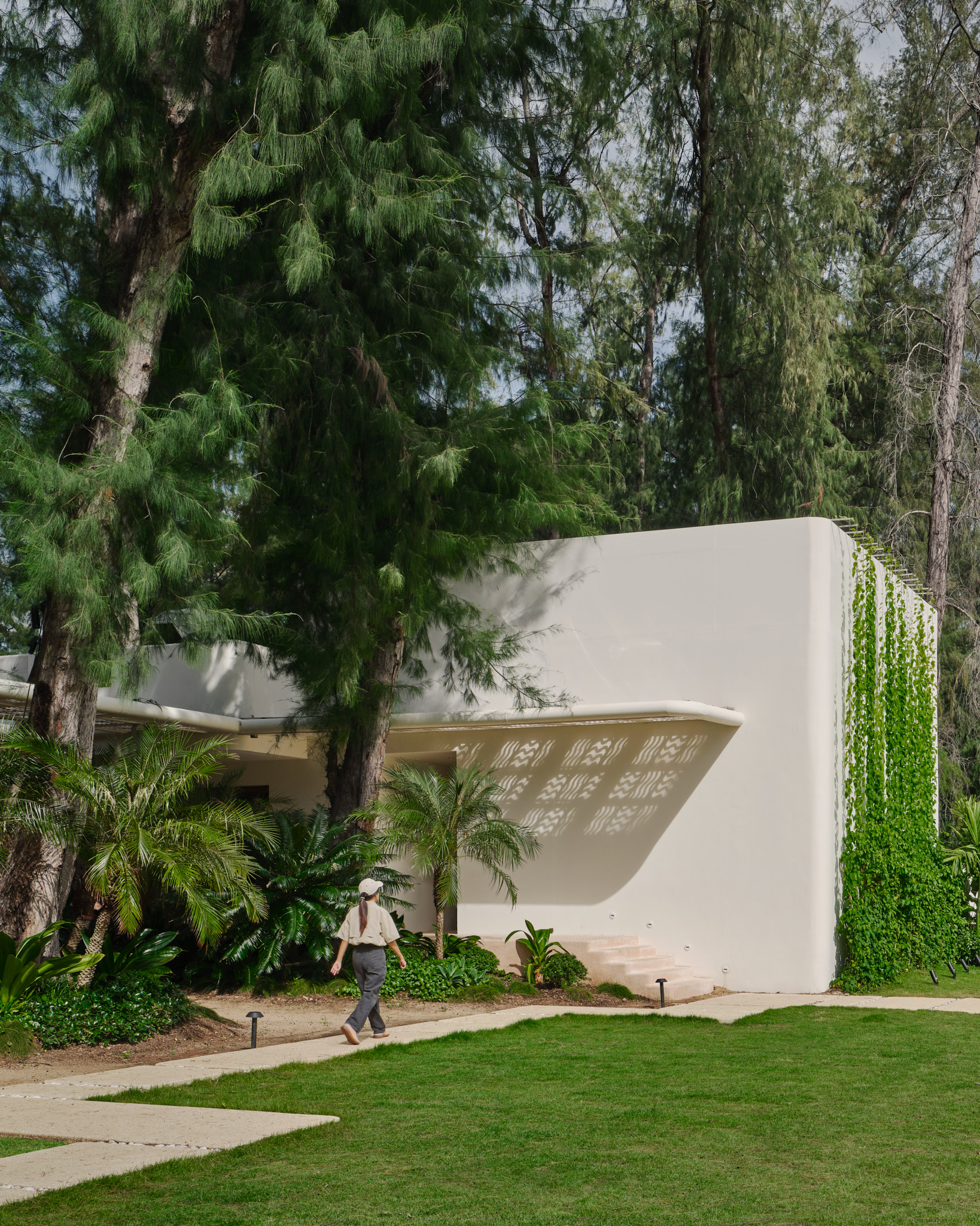 Lupine - The Standard, Pattaya Na Jomtien 13B