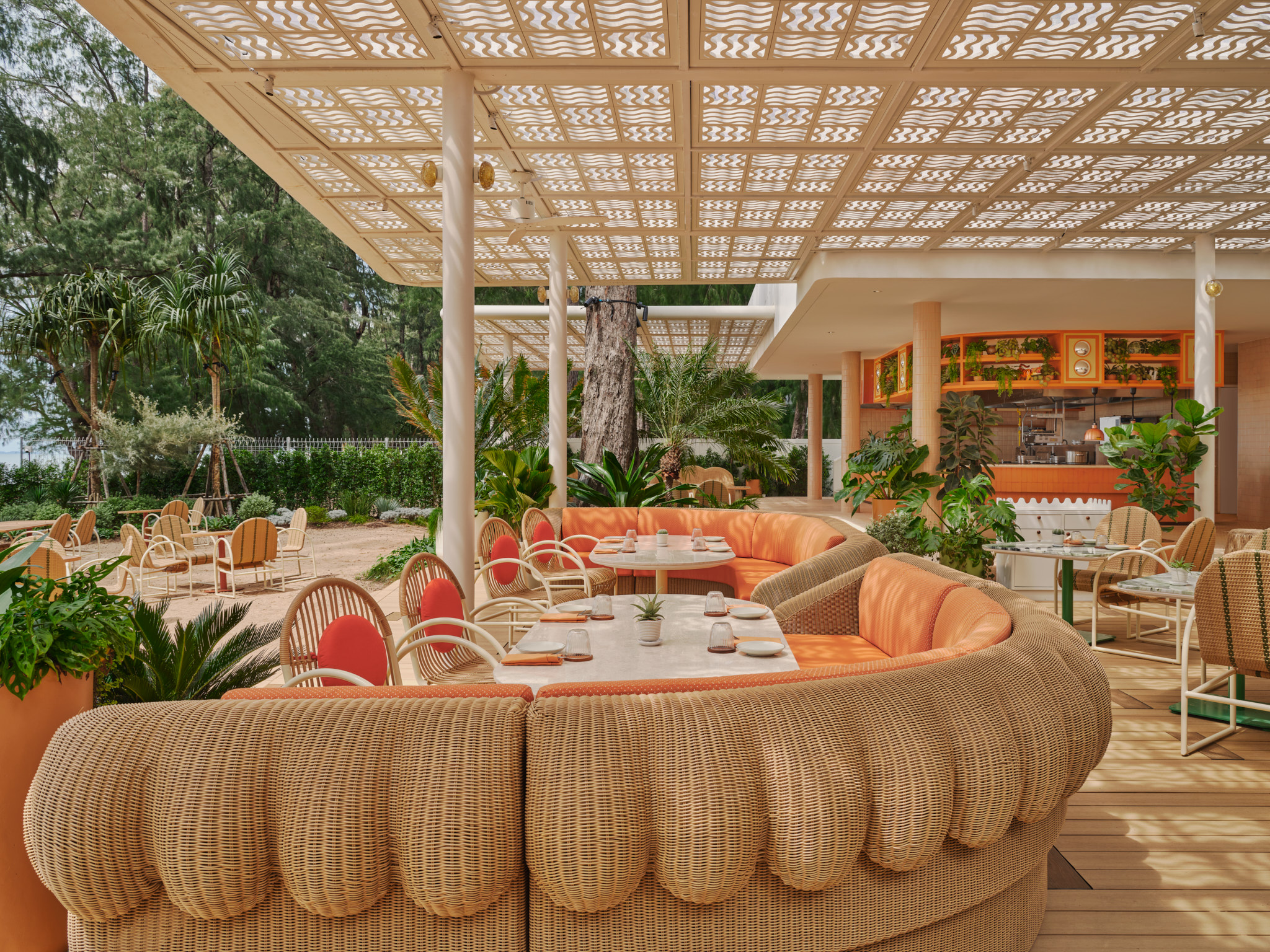 Lupine - The Standard, Pattaya Na Jomtien 14A