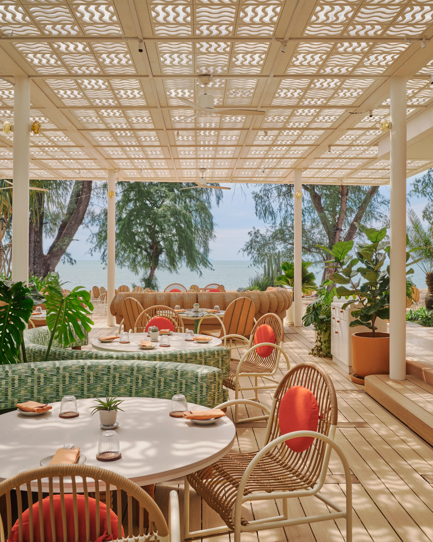 Lupine - The Standard, Pattaya Na Jomtien 16