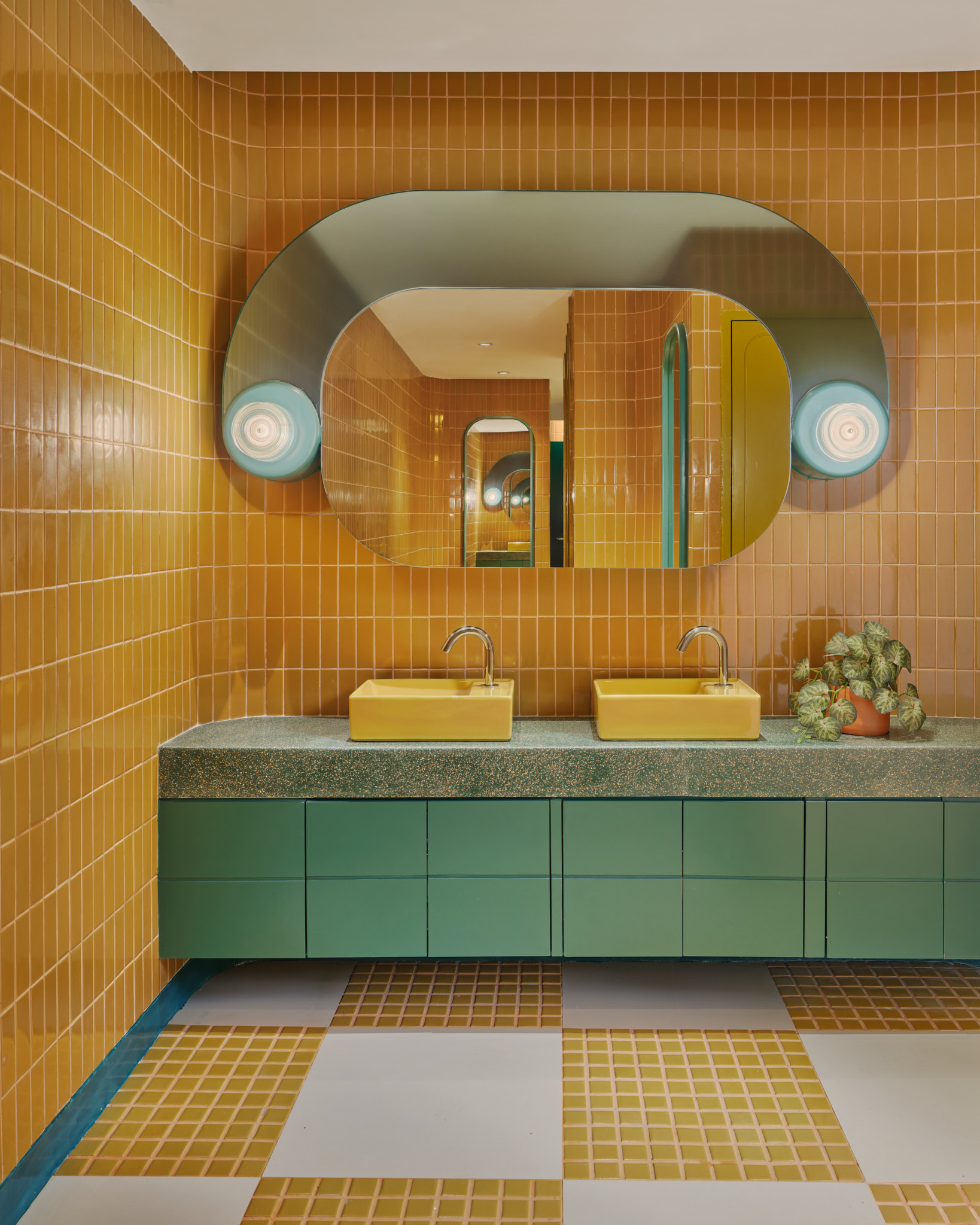 Lupine - The Standard, Pattaya Na Jomtien 8