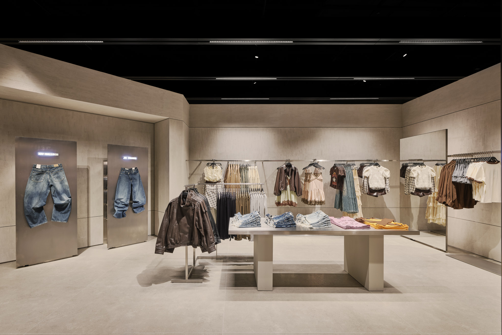 260204 ZARA store Suria KLCC W 3