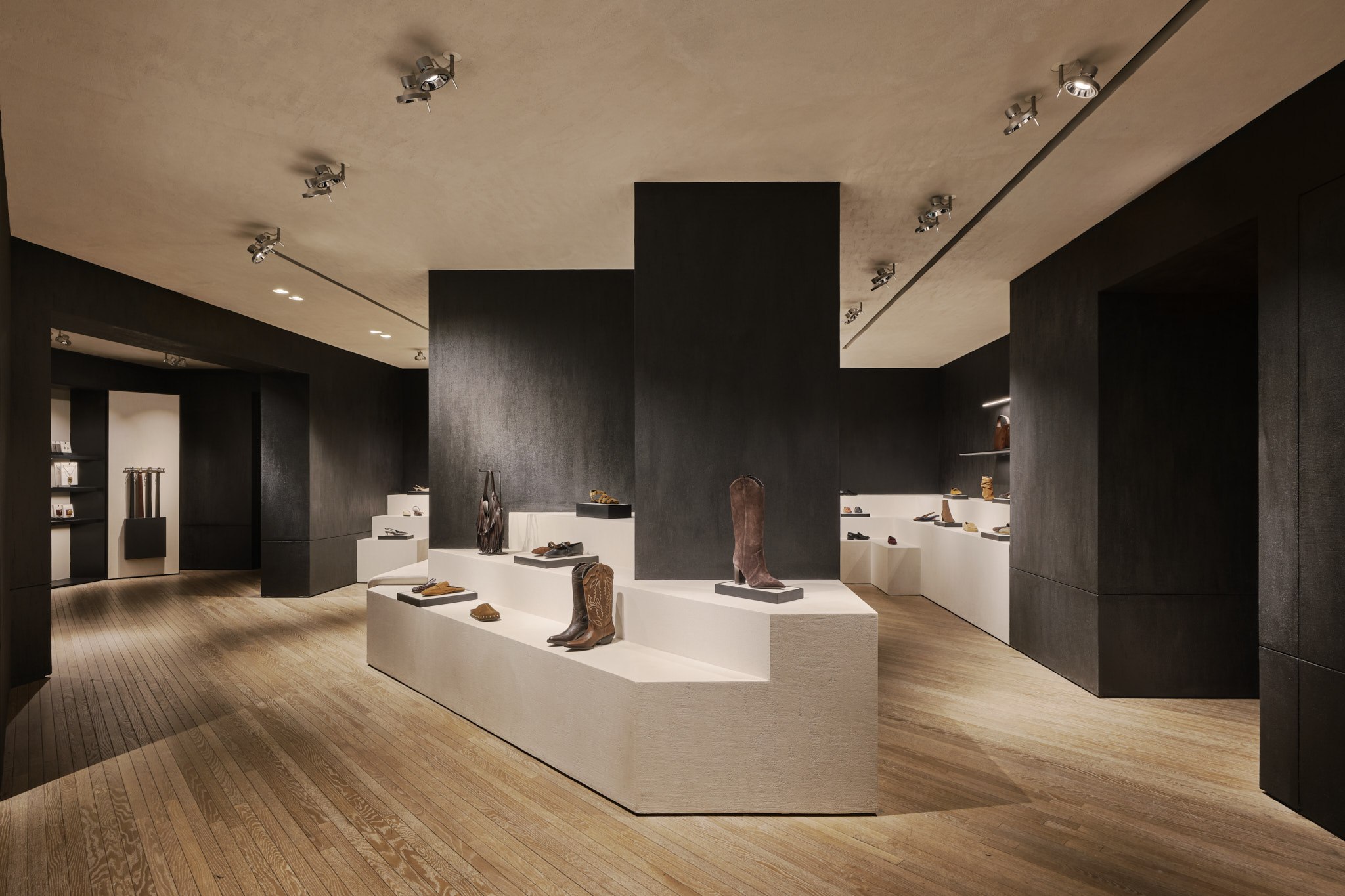 260204 ZARA store Suria KLCC W 5