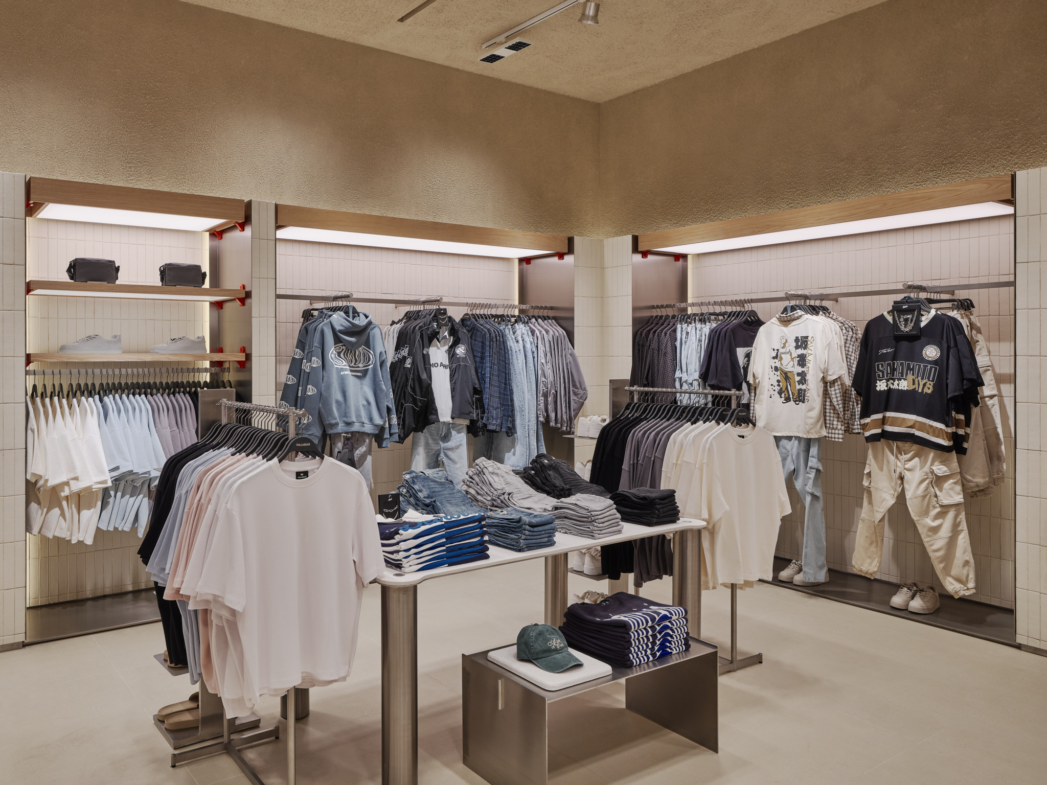 260304 PULL&BEAR Pavilion Kuala Lumpur 27