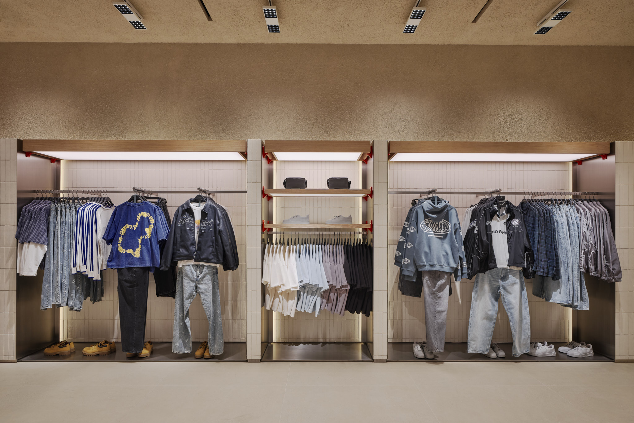 260304 PULL&BEAR Pavilion Kuala Lumpur 29