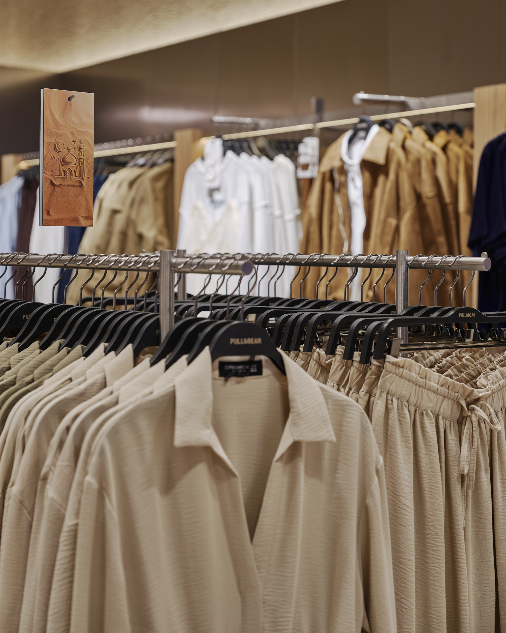 260304 PULL&BEAR Pavilion Kuala Lumpur Details 10