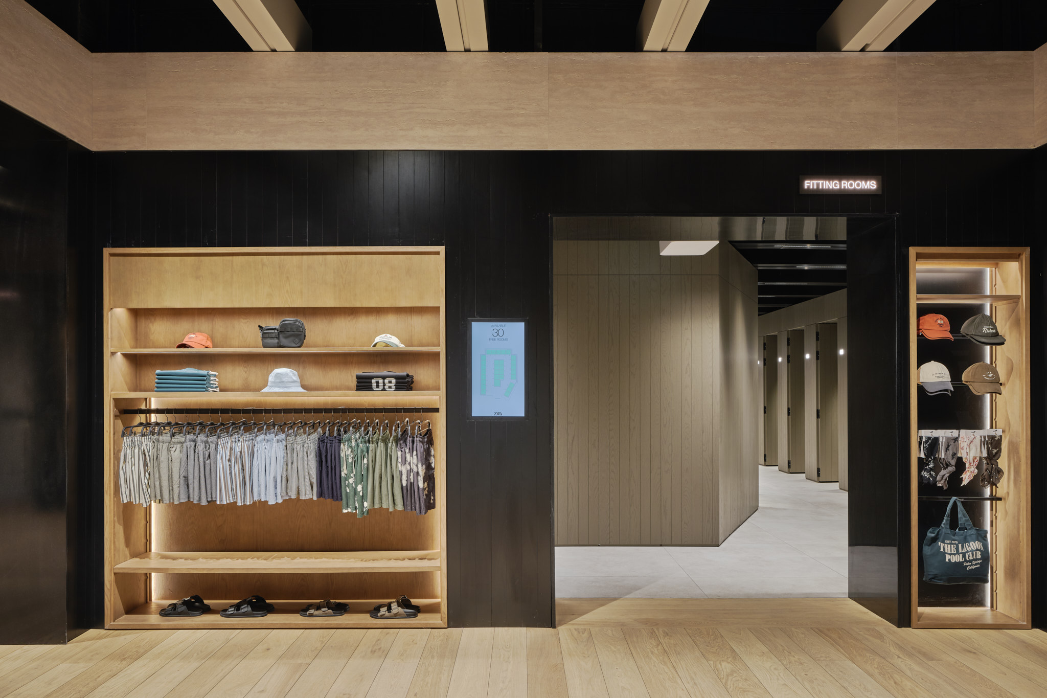 260527 Zara store Dusit Central Park MAN 10