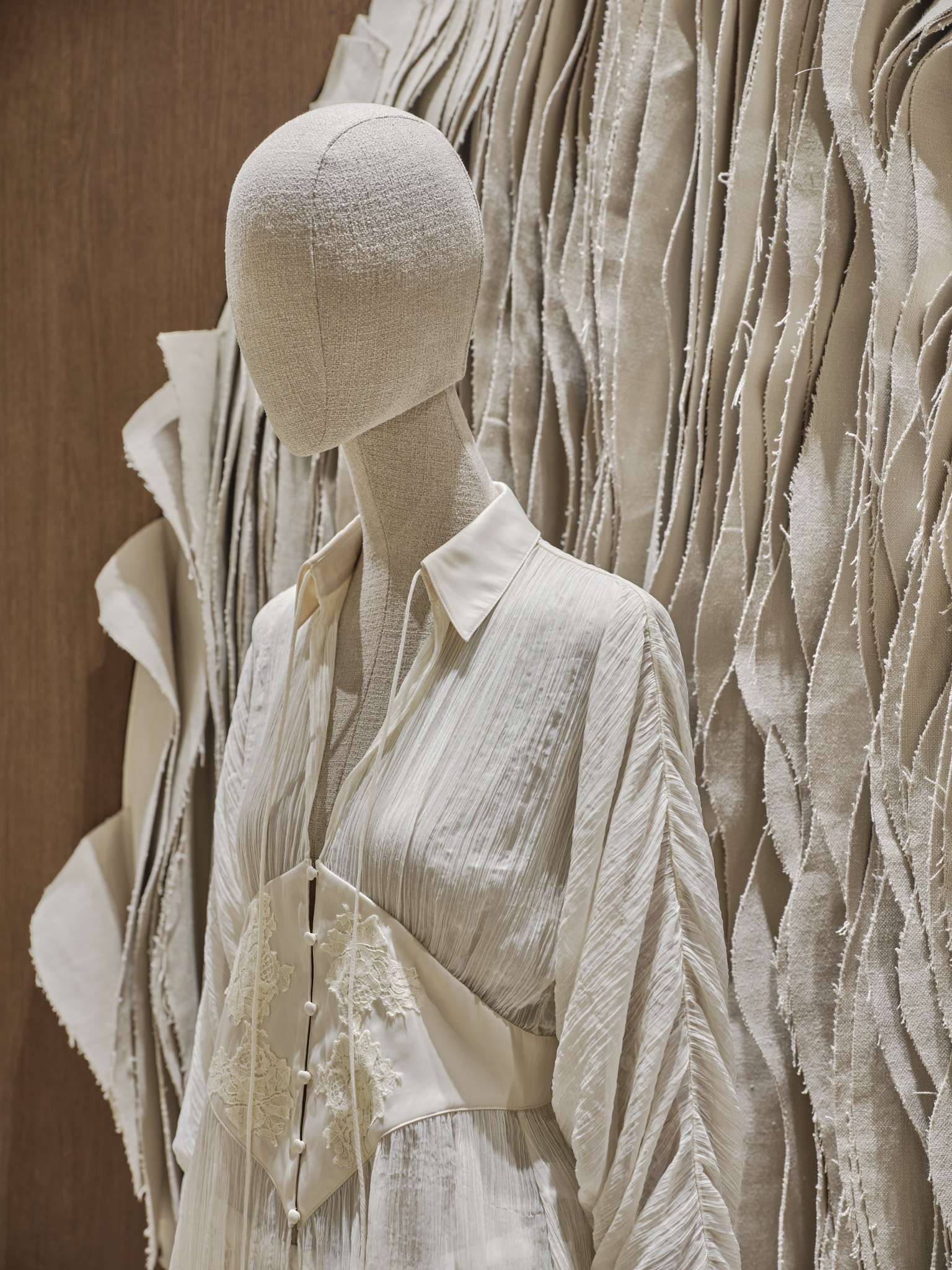 260527 Zara store Dusit Central Park WOMAN Detail 1