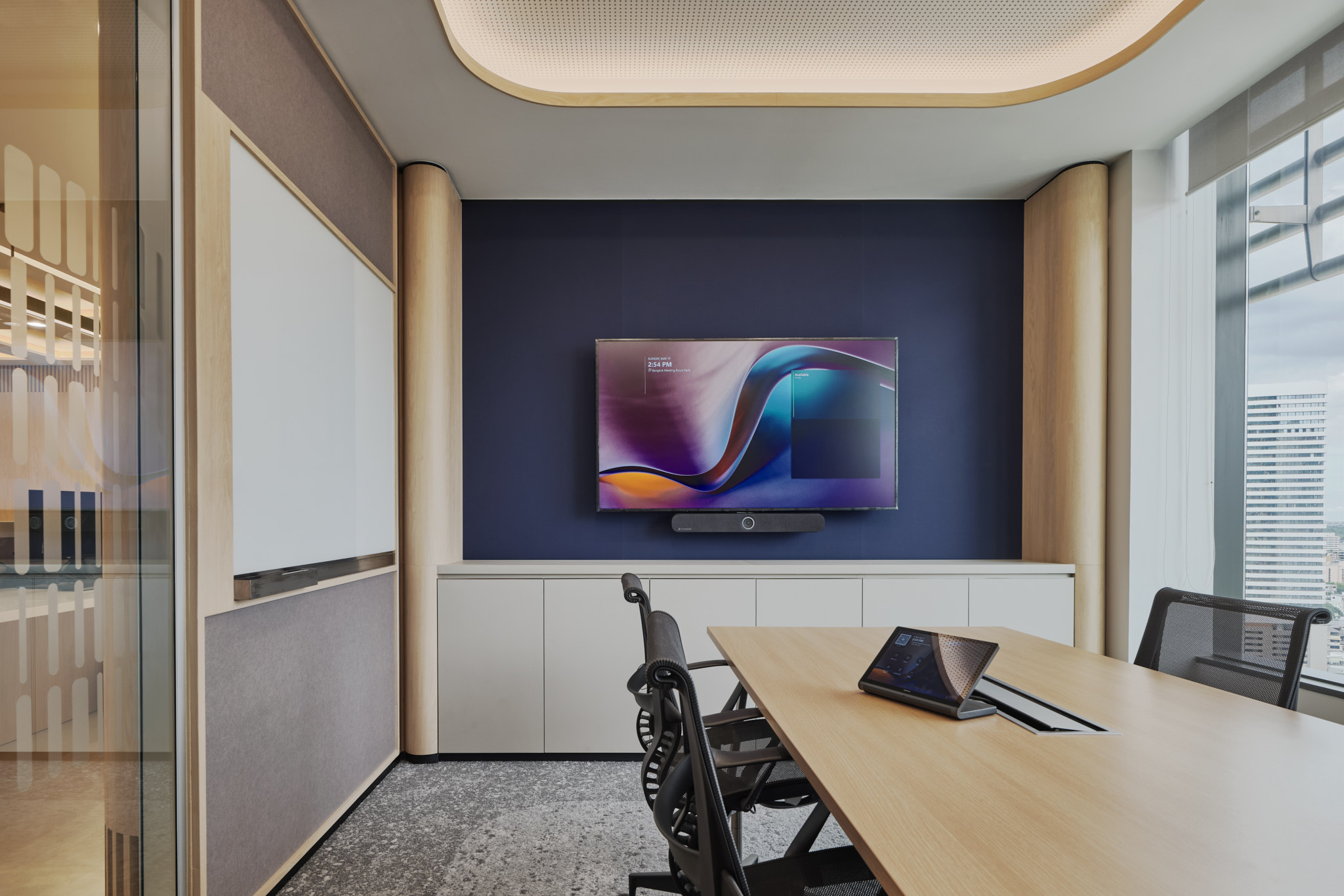 Space Matrix Design Consultants - Watson Farley & Williams (Thailand) workplace at One Bangkok 11