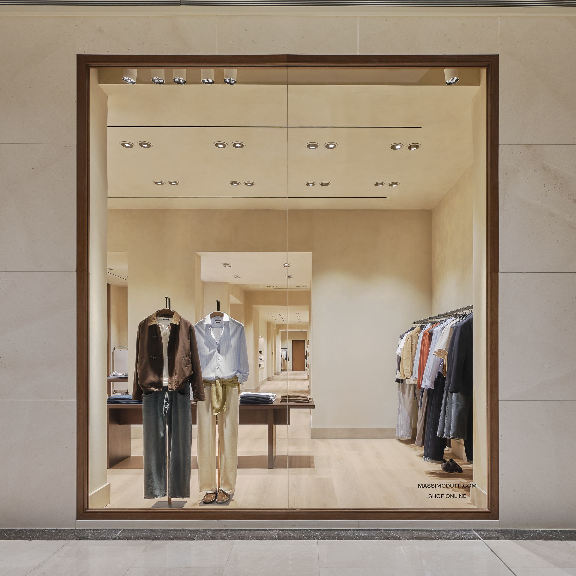 260819 Massimo Dutti store Pavilion Damansara Heights 4