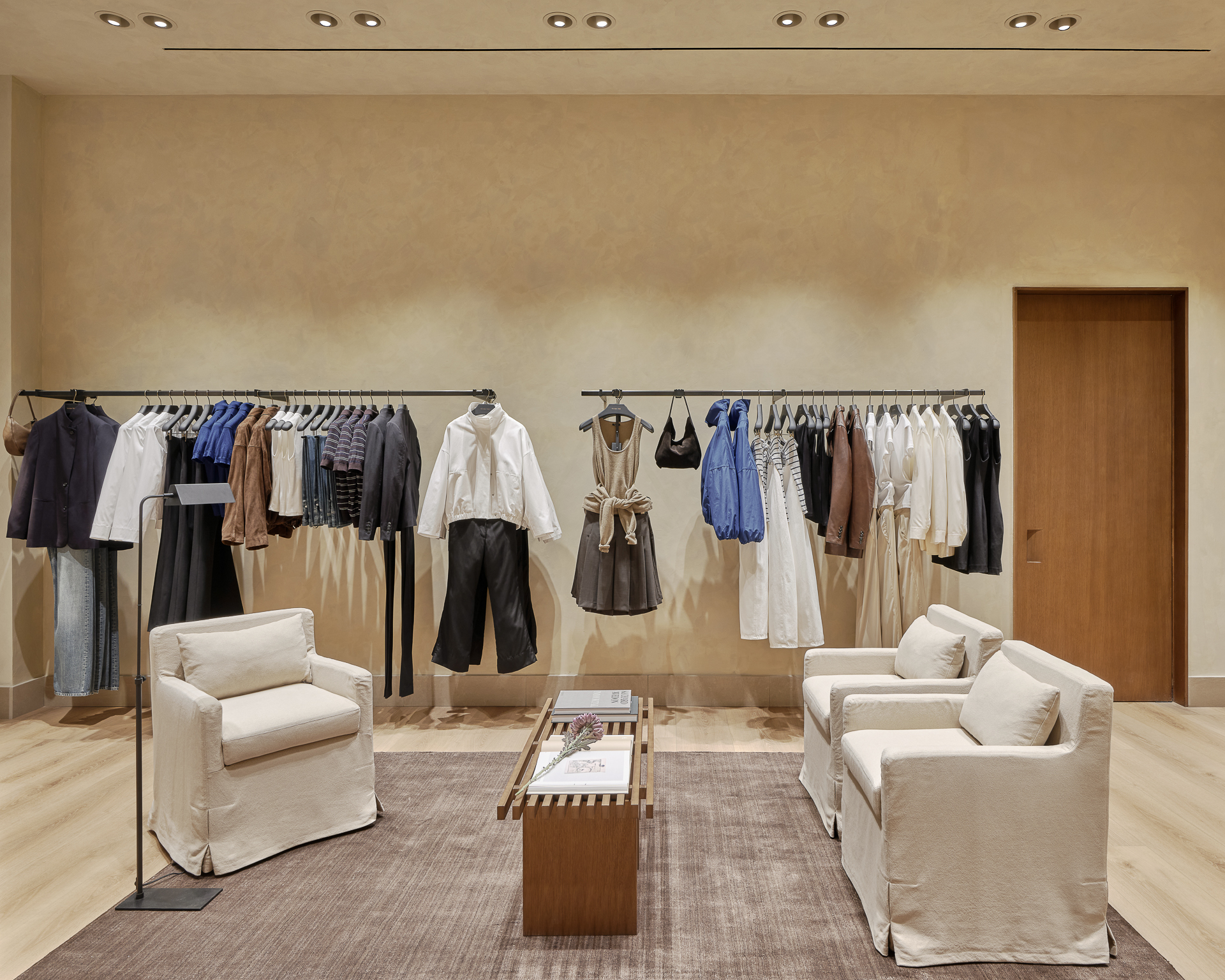 260819 Massimo Dutti store Pavilion Damansara Heights W 17