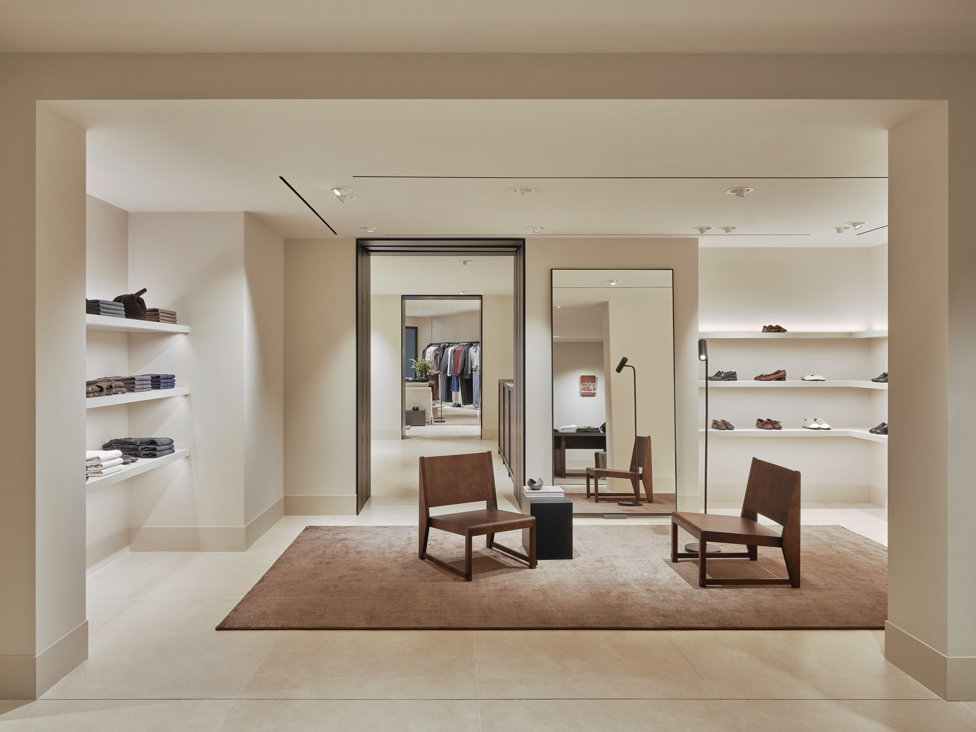 260923 Massimo Dutti Guangzhou SHK W 12